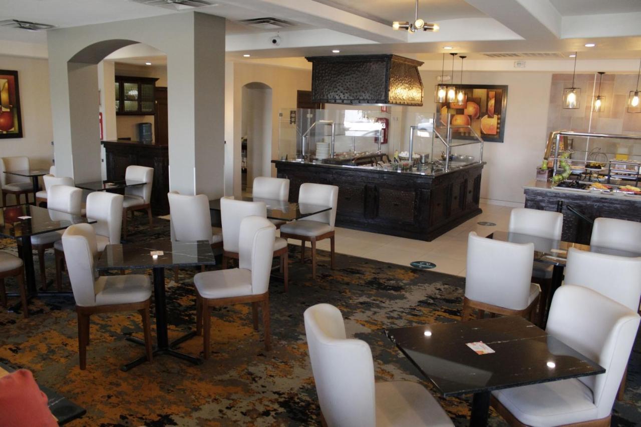Hotel Calafia Mexicali Ngoại thất bức ảnh
