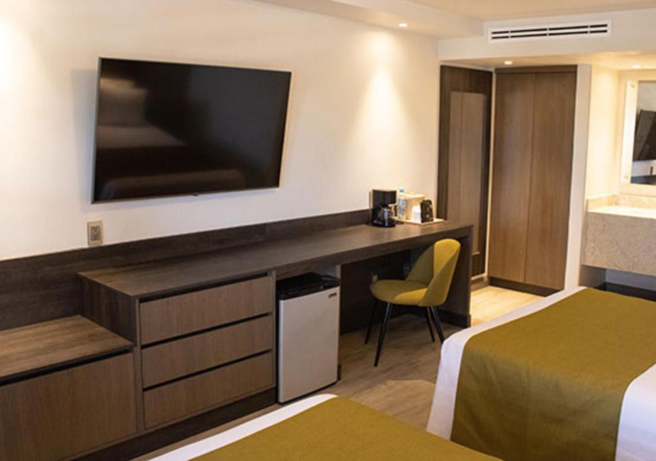 Hotel Calafia Mexicali Ngoại thất bức ảnh