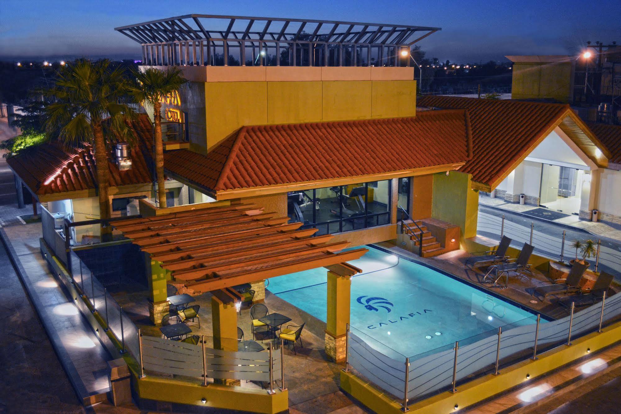 Hotel Calafia Mexicali Ngoại thất bức ảnh